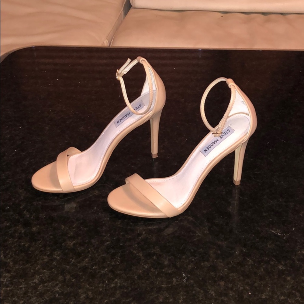 Used Steve Madden heels